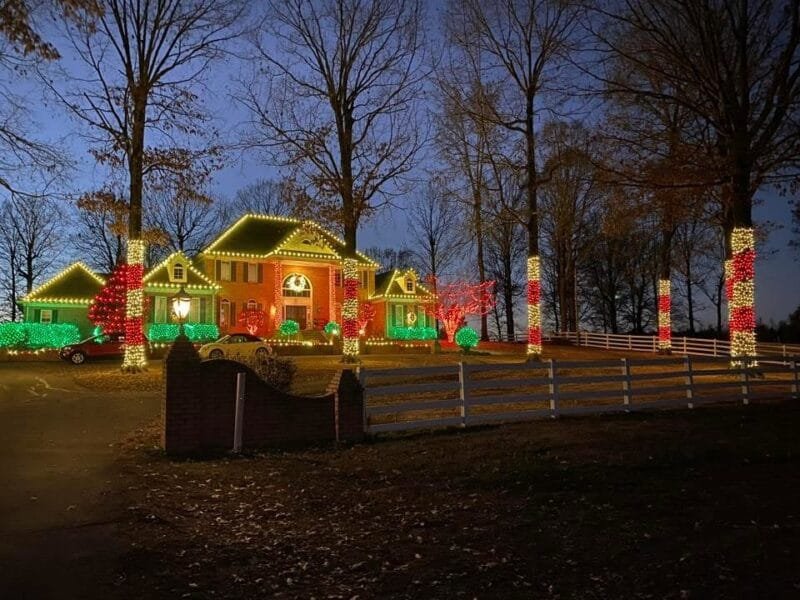 Grand Estate Display