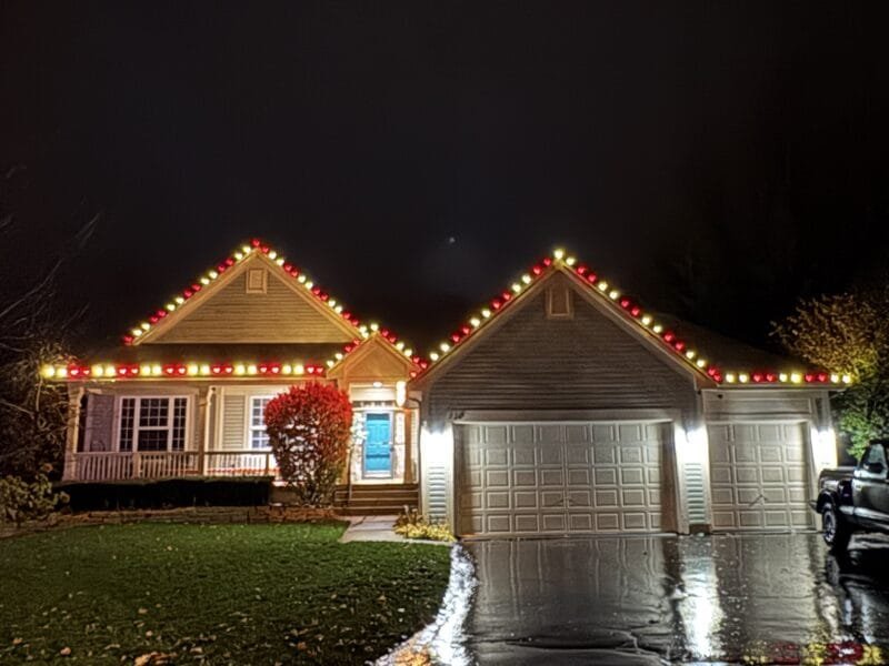 Farmhouse Red & Green